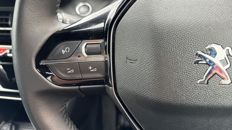 Peugeot 2008 1.2 PureTech 130 Allure Premium+ 5dr Petrol Estate